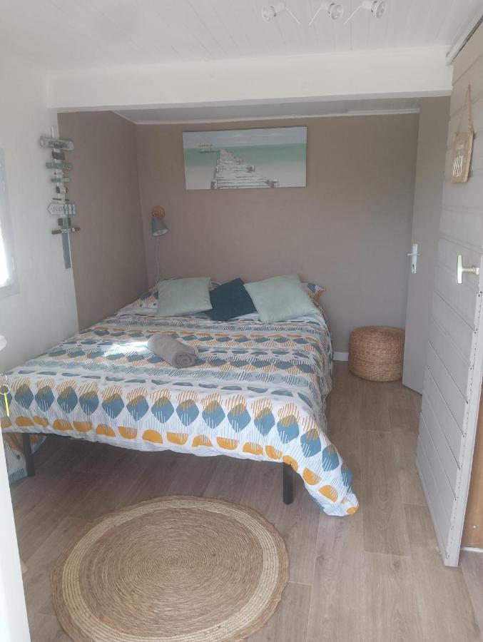 La Chouette Villa, Chambre Mazet De 11M2 Piece Sous-Pente Acces Par Escalier En Bois Cannes-et-Clairan Eksteriør bilde